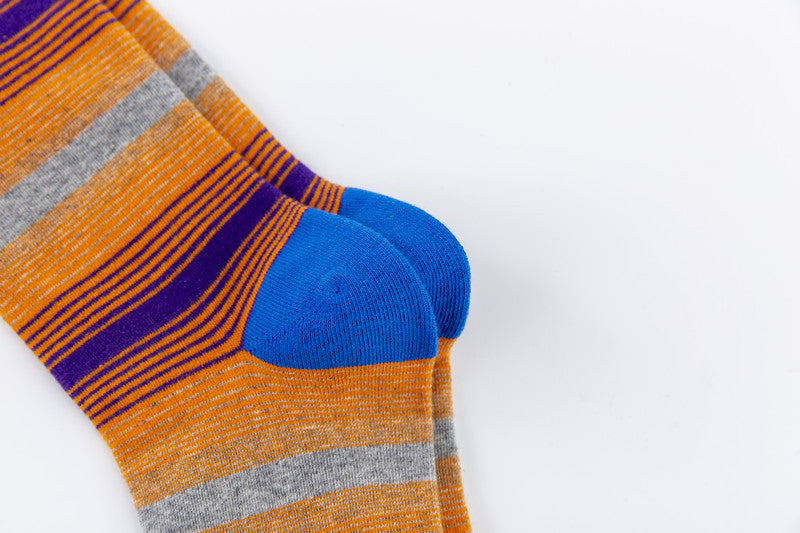 Retro Fine Stripe Crew Socks – Men’s Cotton-Blend Seamless Toe Socks