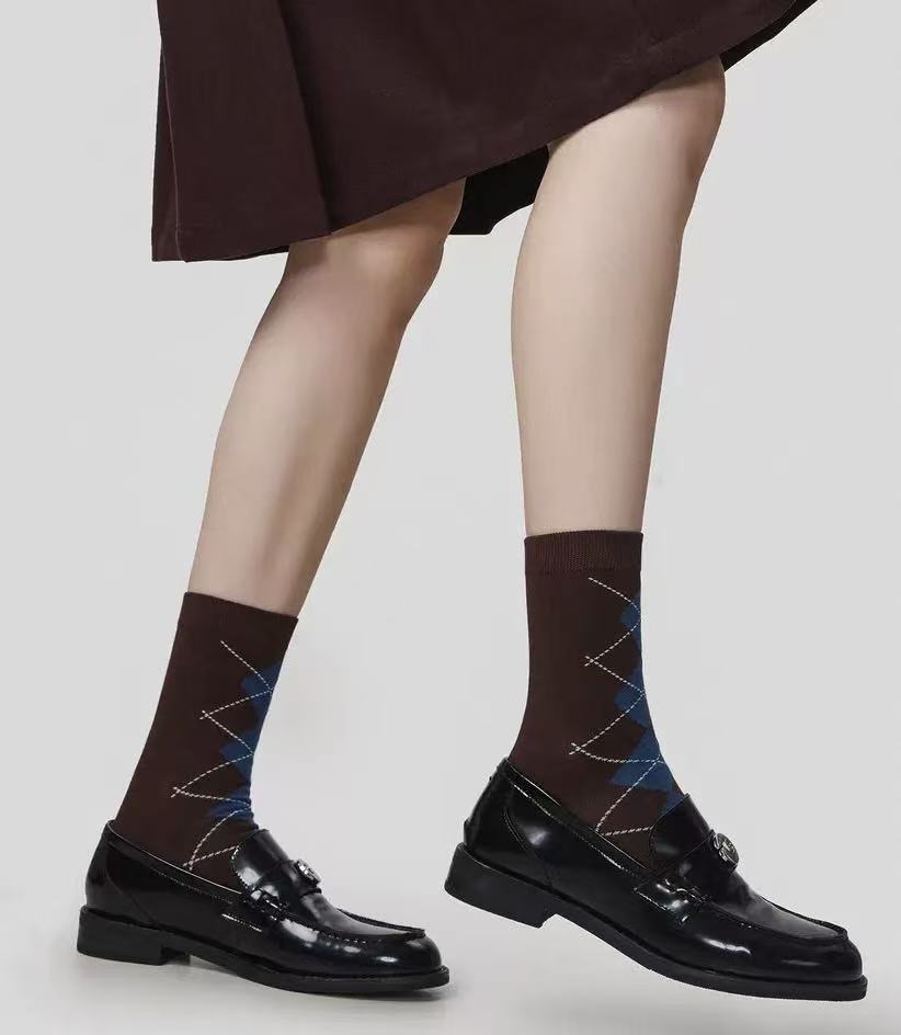 Classic Argyle Crew Socks