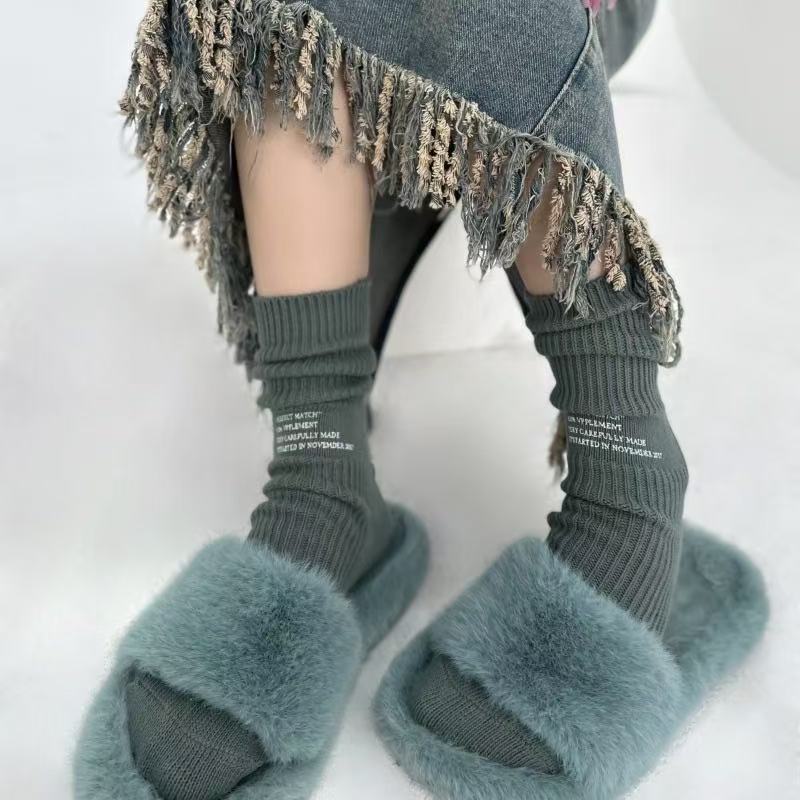 Cloud Slouch Socks
