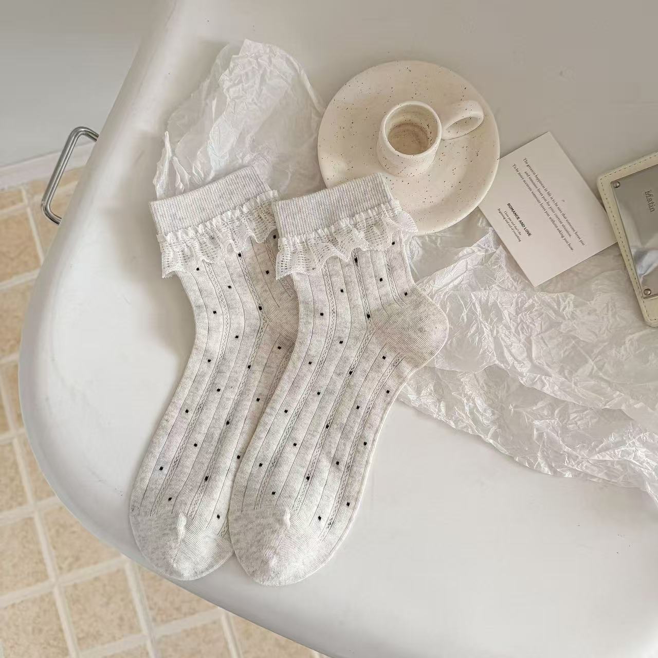 Pointelle Ruffle Trim Crew Socks