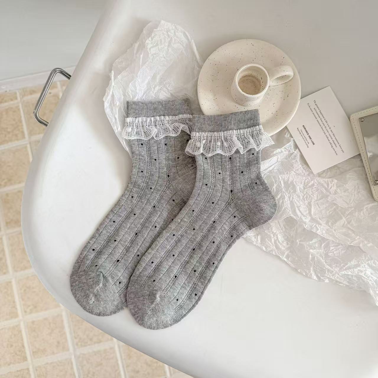 Pointelle Ruffle Trim Crew Socks