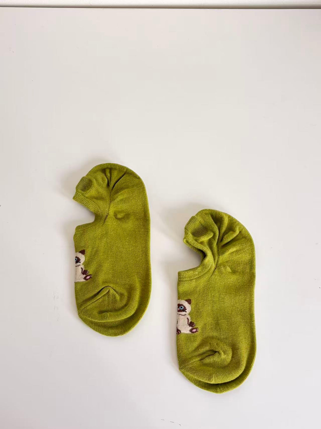 Hidden Whimsy – Cat Illustration No-Show Socks- Women's Ankle Socks