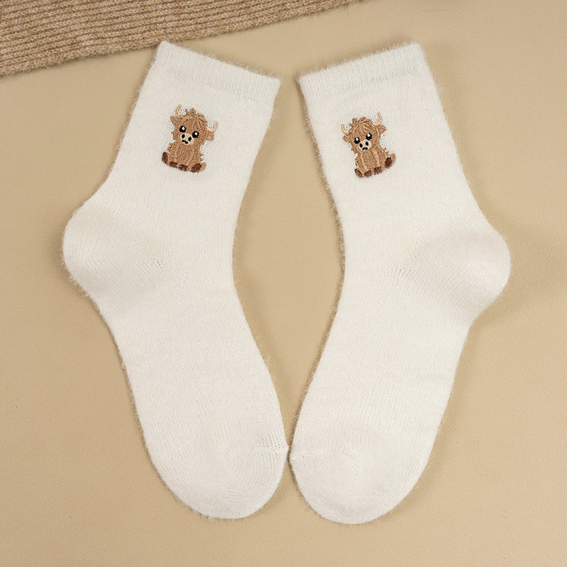 Women’s Fluffy Bear Embroidered Crew Socks – Warm Plush Sleep & Lounge Socks