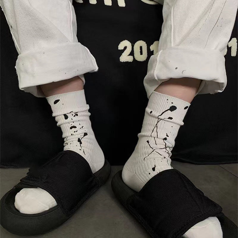 Abstract Graffiti Line Crew Socks for Women – Colourful Streetwear Mid-Calf Socks