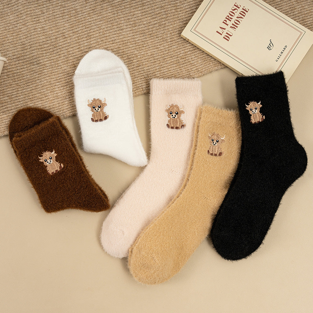 Women’s Fluffy Bear Embroidered Crew Socks – Warm Plush Sleep & Lounge Socks
