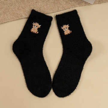 Women’s Fluffy Bear Embroidered Crew Socks – Warm Plush Sleep & Lounge Socks