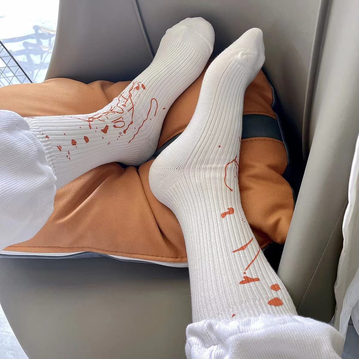 Abstract Graffiti Line Crew Socks for Women – Colourful Streetwear Mid-Calf Socks