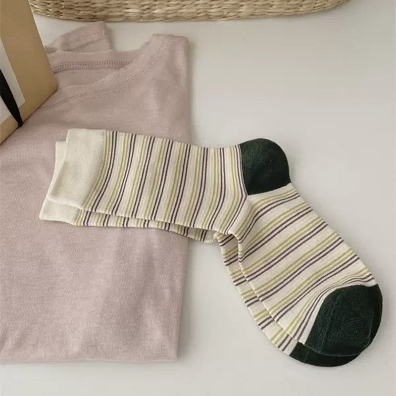 Retro Micro-Stripe Colorblock Crew Socks – Unisex Contrast Cuff Socks