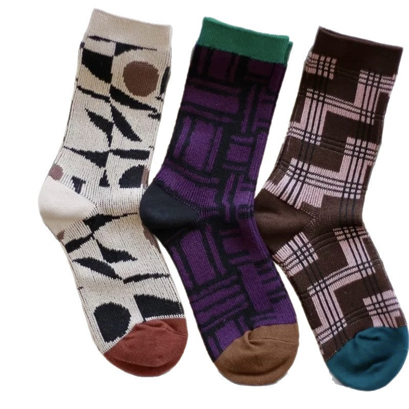 Retro Geometric Plaid Crew Socks – Women’s Cotton-Blend Jacquard Socks