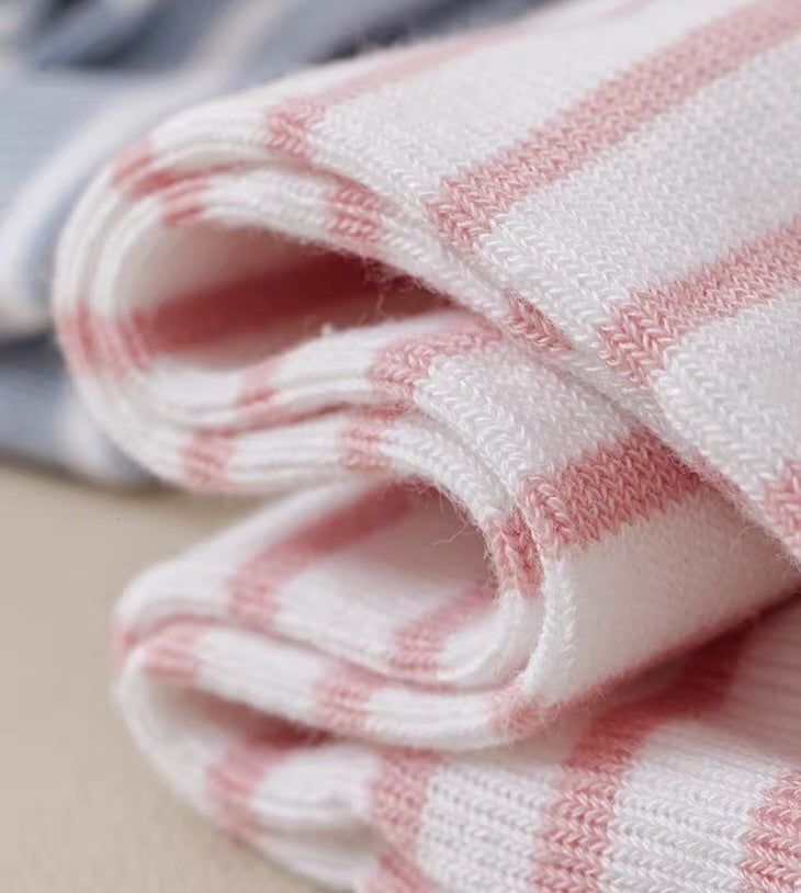 Cozy Striped Loose-Cuff Sleep Socks – Women’s Cotton Mid-Calf Lounge Socks