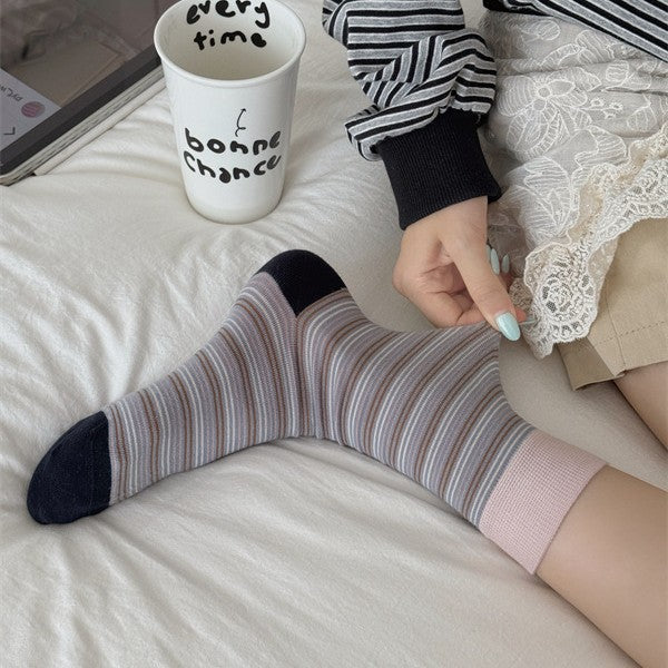 Retro Micro-Stripe Colorblock Crew Socks – Unisex Contrast Cuff Socks