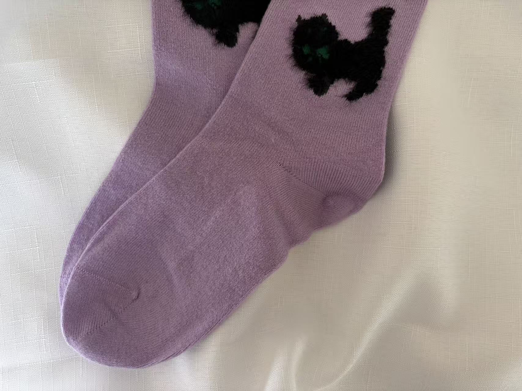 Wool-Blend Fuzzy Animal Motif Crew Socks
