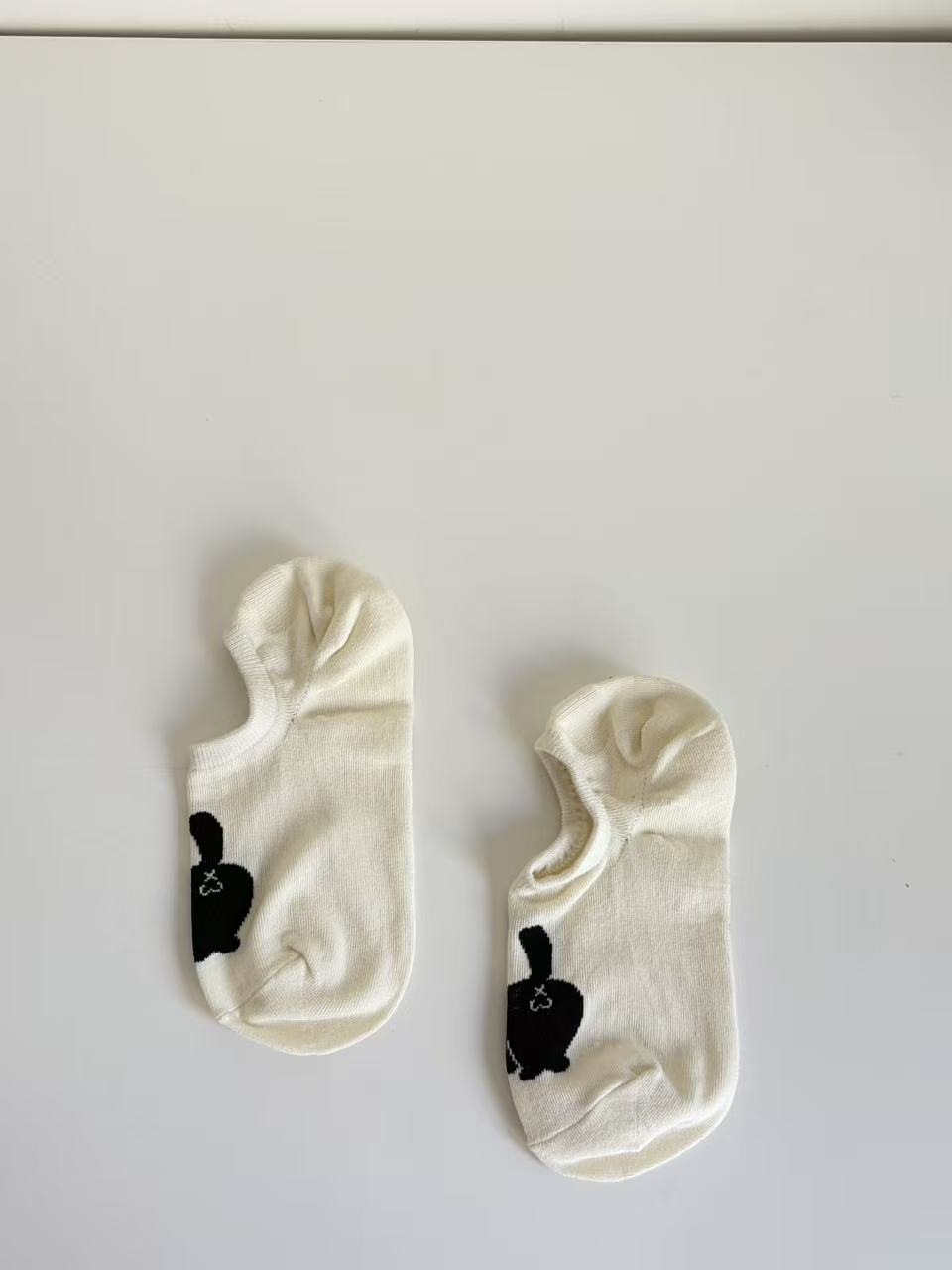 Hidden Whimsy – Cat Illustration No-Show Socks- Women's Ankle Socks
