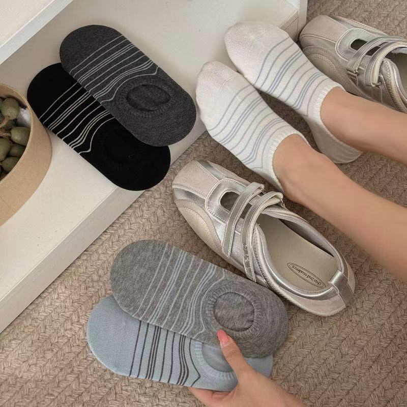 Invisible Comfort No-Show Liner Socks