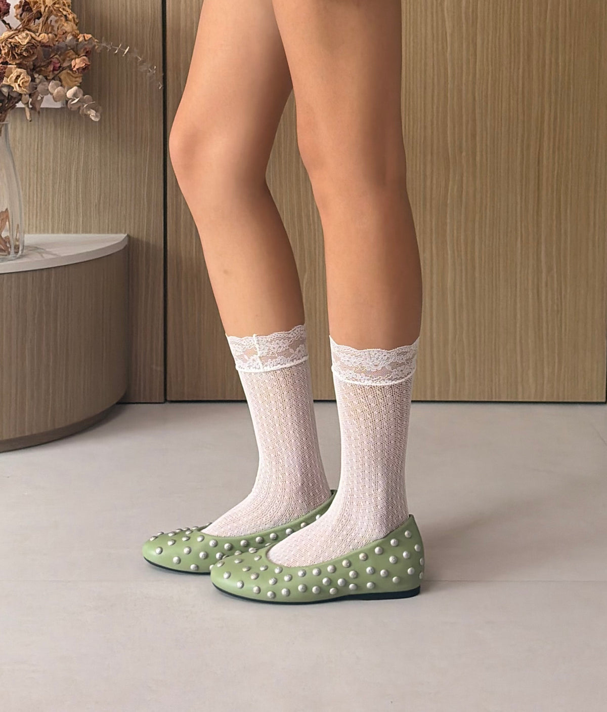 White Lace-Trim Pointelle Socks