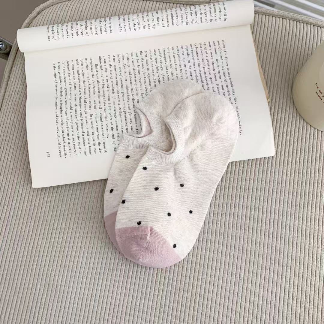 Sunday Dots No-Show Socks
