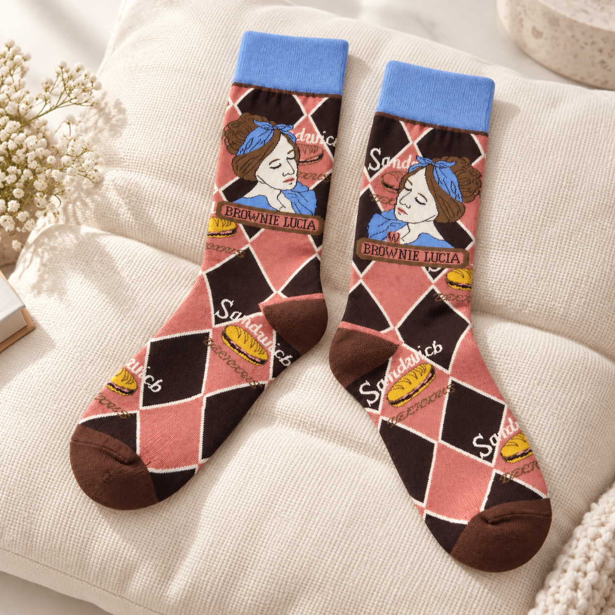 Women's Retro Portrait Argyle Crew Socks – Colorful Patterned Socks